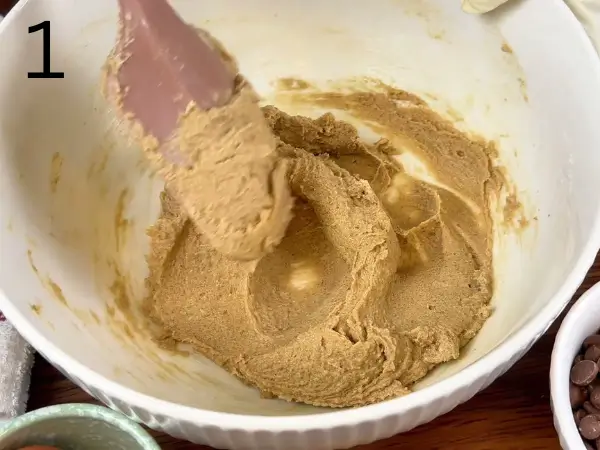  Cookies dough being creamed with butter and sugars until fluffy