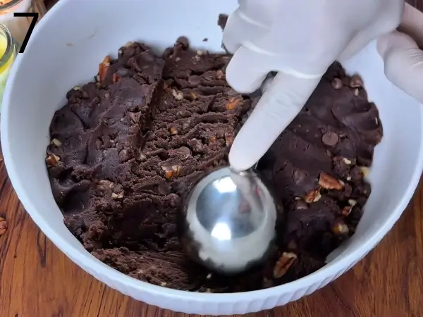 chilling chocolate cookies dough in fridge