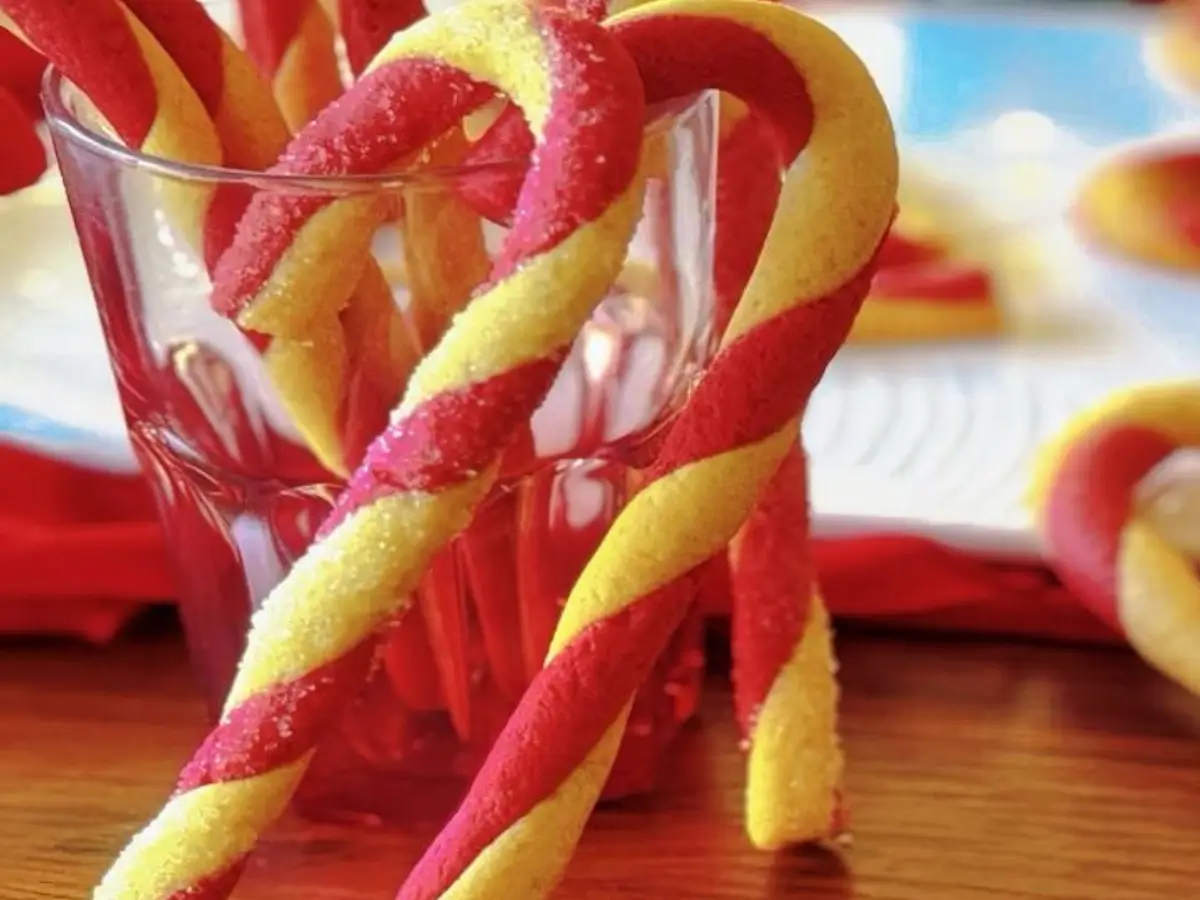Christmas Candy Cane Cookies
