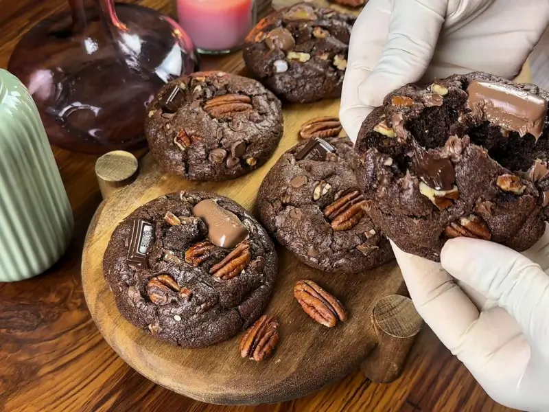 chocolate cookies recipe fresh from oven on baking tray