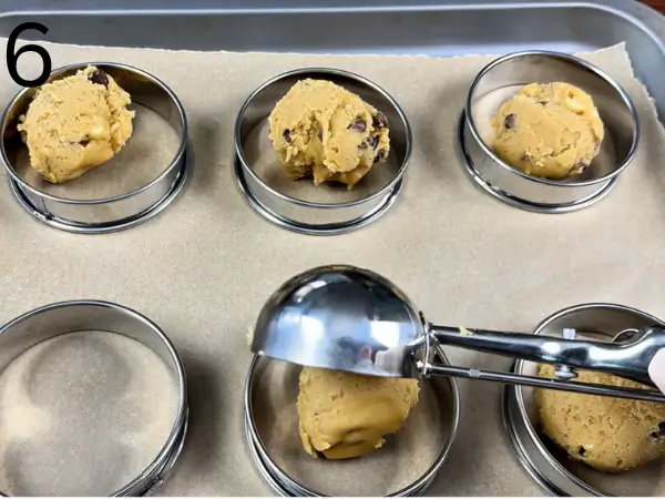 Preparing baking tray and cookie molds for stuffed cookies